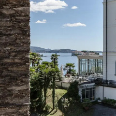 Отель Appartamento in Castello Бавено приотельная территория