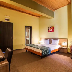 Dragoman Hotel комната для гостей