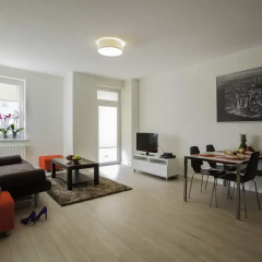 Апартаменты Platinum Apartments комната для гостей