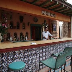Отель Fibule Du Draa Kasbah Dhôtes Марокко, Загора - отзывы, цены и фото номеров - забронировать отель Fibule Du Draa Kasbah Dhôtes онлайн гостиничный бар