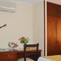 Hotel Plaza Versalles 3* Стандартный номер с различными типами кроватей фото 5