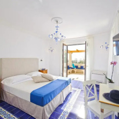 Отель Villa Duchessa d'Amalfi Конка деи Марини комната для гостей