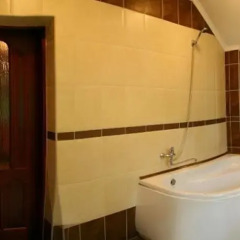 Гостиница Akvamarin Guest House в Светлогорске отзывы, цены и фото номеров - забронировать гостиницу Akvamarin Guest House онлайн Светлогорск ванная