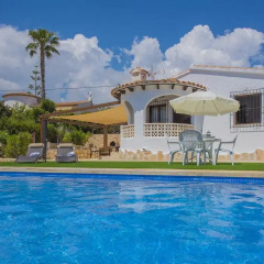 Отель Villa Neus бассейн фото 3