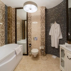 Гостиница Гостинично-ресторанный комплекс Онегин 4* Стандартный семейный номер с двуспальной кроватью