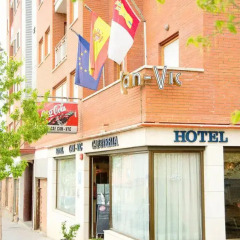Hotel Can-Vic Стандартный номер с различными типами кроватей фото 7