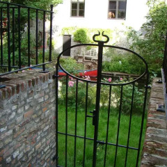 Отель Holiday Home Cozy House On The Canal детские мероприятия
