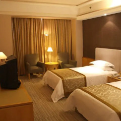 Baiyun Hotel Guangzhou 4* Номер Бизнес с различными типами кроватей