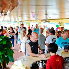 Отель Golden Cruise 9 развлечения