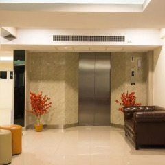 Отель NRC Residence Suvarnabhumi интерьер отеля фото 3