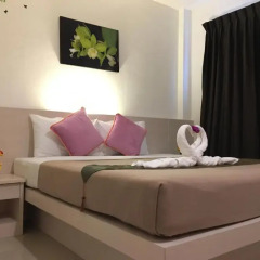 Phuthara Hostel Номер Делюкс разные типы кроватей фото 4