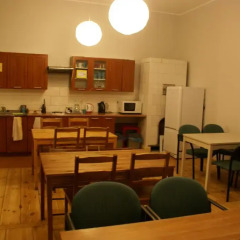 Frolic Goats Hostel питание