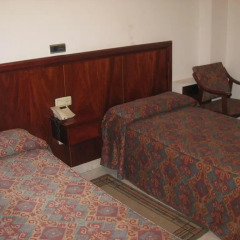 Отель Hostal Linar Стандартный номер с различными типами кроватей