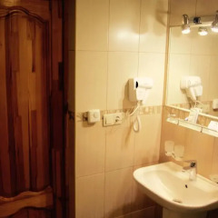 Мини-отель Тукан Стандартный номер с двуспальной кроватью фото 15