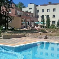 Druzhba Hotel бассейн