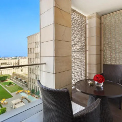 Отель The Lodhi 5* Стандартный номер с различными типами кроватей фото 4