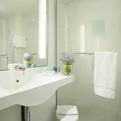 Отель Novotel Genova City ванная