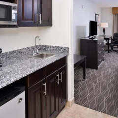 Отель Lexington Inn & Suites - Effingham 3* Люкс с различными типами кроватей фото 7