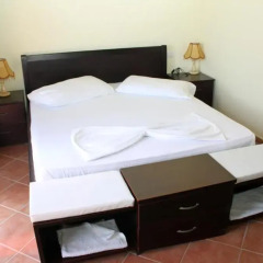 Onufri Hotel сейф в номере