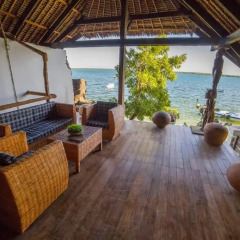 Отель Cinco Portas Lodge