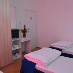 Отель Central Hotel Албания, Тирана - отзывы, цены и фото номеров - забронировать отель Central Hotel онлайн удобства в номере фото 2