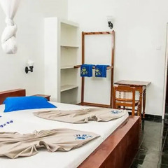 International Beach Hotel & Restaurant 2* Стандартный номер с различными типами кроватей фото 8