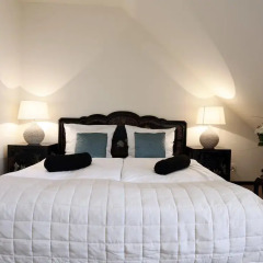 Hotel Zhong Hua комната для гостей