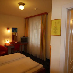 Suite Hotel 900 M Zur Oper 3* Студия фото 2
