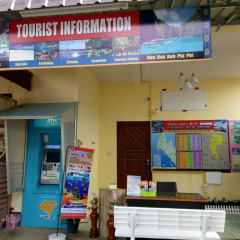Отель Lanta Ala Guesthouse Ланта гостиничный бар