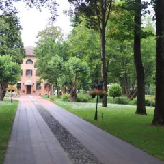 Отель Villa Angela Prestige Park фото 3