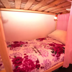 Solyanka Hostel Кровать в мужском общем номере с двухъярусной кроватью фото 2