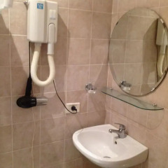Отель Roma Palace Inn ванная