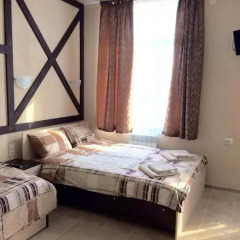 Mini-Hotel GuestHouse Улучшенный номер разные типы кроватей фото 3
