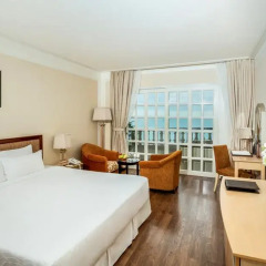 Sunrise Nha Trang Beach Hotel & Spa 4* Номер Премьер с двуспальной кроватью фото 4