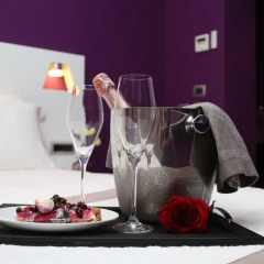 Отель Neranxi Boutique Hotel - ISH DIVINA Албания, Тирана - отзывы, цены и фото номеров - забронировать отель Neranxi Boutique Hotel - ISH DIVINA онлайн в номере