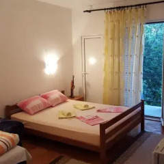 Апартаменты Apartments Marić Стандартный номер с различными типами кроватей фото 22