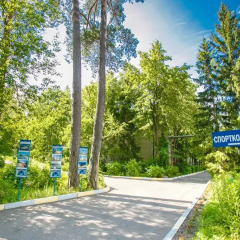 Гостиница Ozdorovitelny Kompleks Luzhki парковка