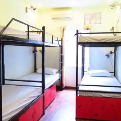 Hanoi Massive Hostel Кровать в общем номере с двухъярусной кроватью фото 8