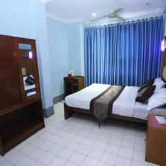 Garden Hotel 2* Улучшенный номер с различными типами кроватей