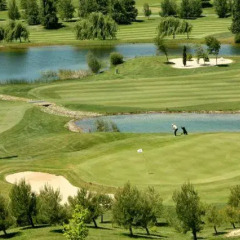 Отель Hostal Rural Huartearena спортивное сооружение