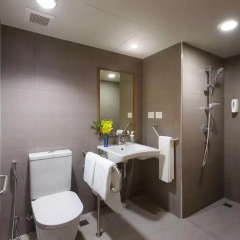 Отель ibis Styles Bangkok Khaosan Viengtai ванная