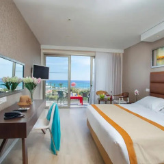 Отель Faros 3* Улучшенный номер с различными типами кроватей фото 5