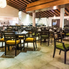 Отель Avani Kalutara Resort питание фото 3