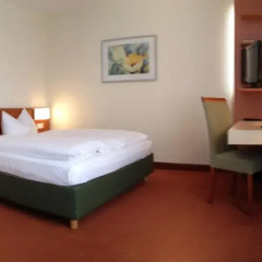 Hotel Flandrischer Hof 3* Номер Бизнес с двуспальной кроватью фото 3