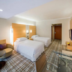 Отель Hilton Singapore 5* Номер Делюкс с различными типами кроватей фото 4