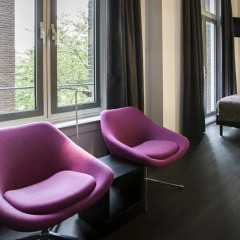 Отель The Manor Amsterdam 4* Улучшенный номер с различными типами кроватей фото 3