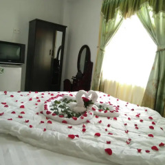 Hue Valentine Hotel 2* Улучшенный номер с двуспальной кроватью фото 3