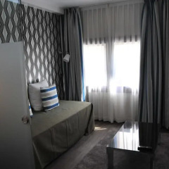 Hotel Ronda Lesseps 4* Стандартный номер с различными типами кроватей фото 10