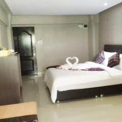 Отель NRC Residence Suvarnabhumi 3* Номер Делюкс с различными типами кроватей фото 5