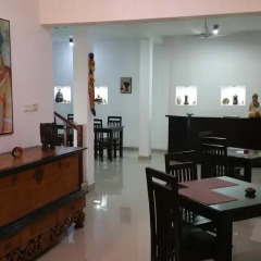 Отель RajDanist Guest House интерьер отеля